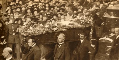 Funeral of Marie Lloyd, Hampstead, London, 12 October 1922 by Unbekannt