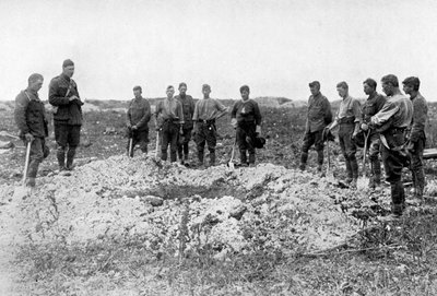 Funeral on the Western Front, First World War by Unbekannt