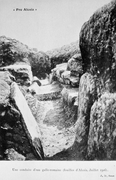 Gallo-Roman water pipeline, excavations of Alesia by Unbekannt