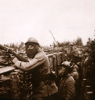 Gas Alert in Trenches, Champagne, Northern France, 1916 by Unbekannt