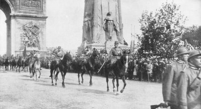 General Montuori and Italian troops during the victory parade, Paris, France, 14 July 1919 by Unbekannt