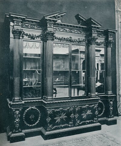Georgian Cabinet, reproduced by permission of H.R.H. The Princess of Wales by Unbekannt