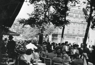 German army officers relaxing outside the Cafe de la Paix, Paris by Unbekannt