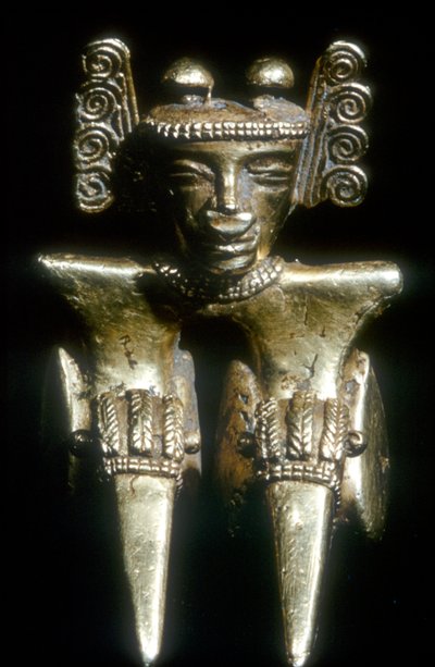 Gold Pre-Columbian seated figure, Quimbaya, Colombia by Unbekannt