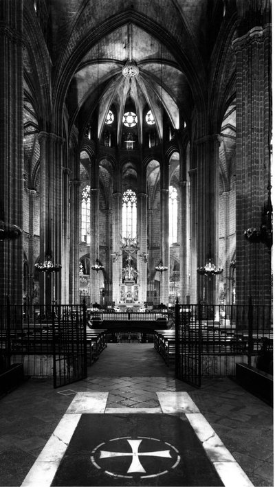 Gothic Art: View of the Choir of the Cathedral of Saint Eulalia. 1298. Barcelona, Spain by Unbekannt