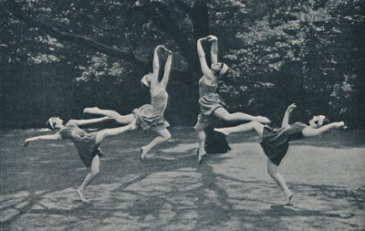 Grace and Animation in New Classical and Russian Dancing, c1935 by Unbekannt