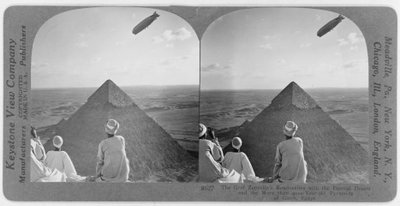 Graf Zeppelin above the pyramids of Giza, c.1930 by Unbekannt