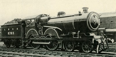 Great Eastern Type 4-4-0 in Special Livery for Royal Trains by Unbekannt