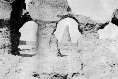 Great Mosque of Samarra, Iraq, 1918 by Unbekannt