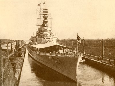 H.M.S. Renown Passing Through the Panama Canal with the Duke and Duchess of York on Board, c1930 by Unbekannt