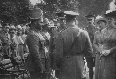 H.M. King George V Talking To Sir Walter Lawrence and Mir Dast, V.C., 25th August 1915 by Unbekannt