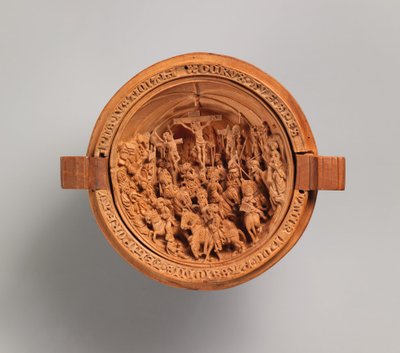 Half of a Prayer Bead with the Crucifixion by Unbekannt