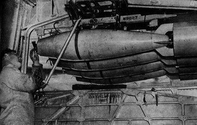 Heavy bombs in the racks of a RAF Short Sunderland flying boat, c1940-1943 by Unbekannt