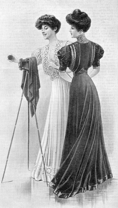 How a girl should dress, 1907 by Unbekannt