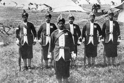 Indian troops at the front, First World War, 1914-1918, c1920 by Unbekannt