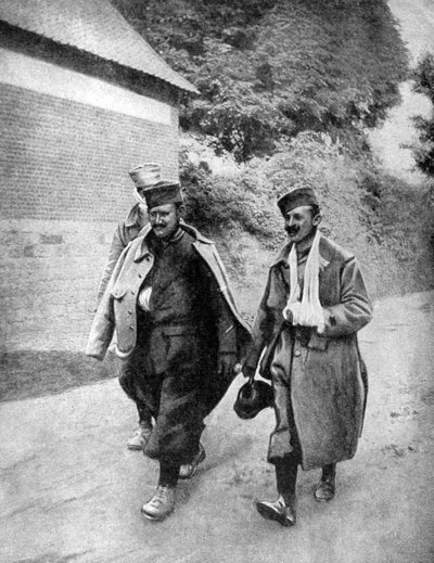 Injured French soldiers, Arras, France, World War I by Unbekannt