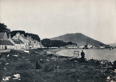 Inveraray - The Town and the Hill of Duniquoich by Unbekannt
