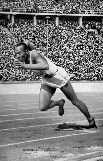 Jesse Owens at the Start of the 200 Metres at the Berlin Olympic Games by Unbekannt