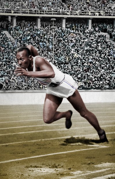 Jesse Owens at the Start of the 200 Metres at the Berlin Olympic Games, 1936 by Unbekannt