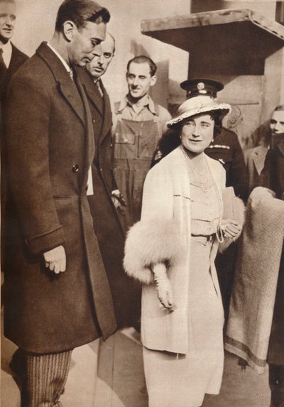 King George VI and Queen Elizabeth Leaving a Rehearsal from Their Coronation by Unbekannt