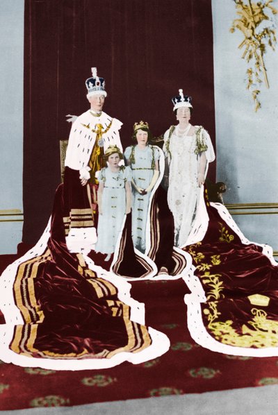 King George VI and Queen Elizabeth on their Coronation Day by Unbekannt