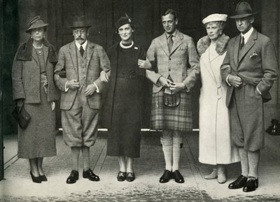 King George V, Queen Mary, Prince George, Princess Marina at Balmoral by Unbekannt