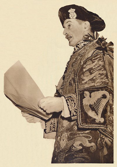 Kings of Arms Proclaim a King, 1936-1937 by Unbekannt