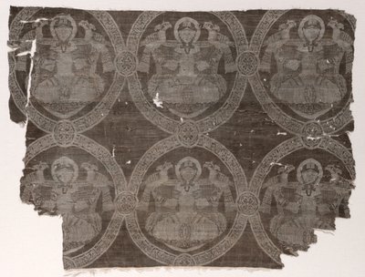 Lampas fragment with seated prince holding falcons in kufic medallions by Unbekannt