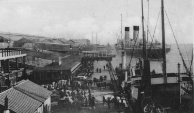 Landing Stage, Liverpool Docks by Unbekannt