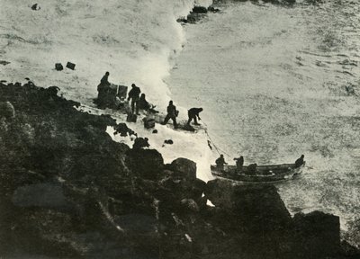 Landing Stores from the Boat at the First Landing-Place, c1908, 1909 by Unbekannt