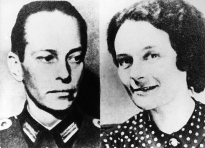 Lieutenant Peter Yorck von Wartenburg and his wife Marion by Unbekannt