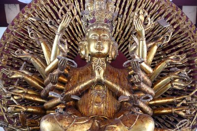 Thousand-armed Avalokitesvara, the Bodhisattva of Compassion, Linh Ung Buddhist Pagoda, Danang, Vietnam by Unbekannt