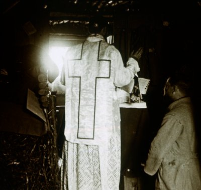 Mass in the trenches, c1914-c1918 by Unbekannt
