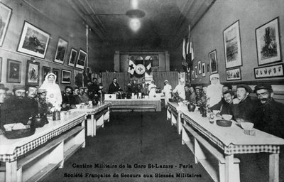 Military canteen, Gare St Lazare, Paris, World War I, 1914-1918 by Unbekannt