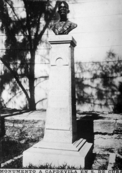 Monument to Capdevila by Unbekannt