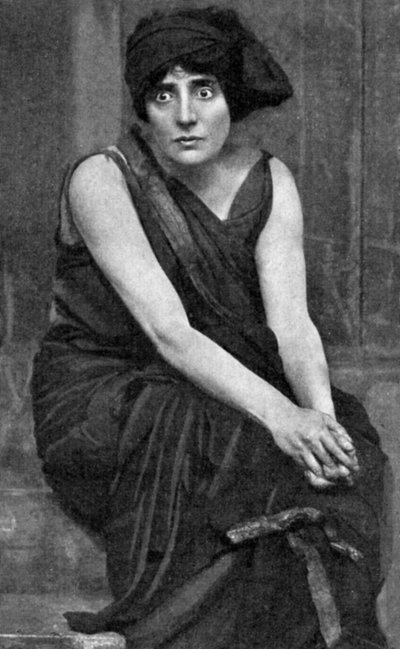 Mrs Patrick Campbell, British stage actress, in the role of Electra by Unbekannt