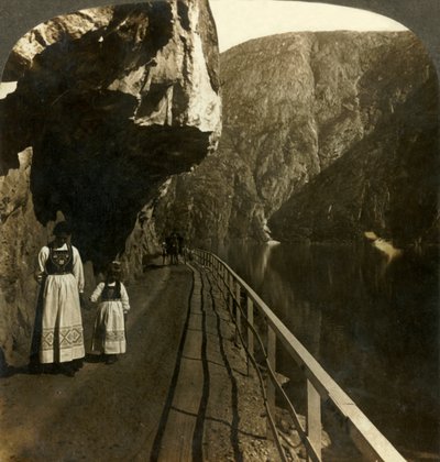 Narrow Rock-Shelf Where the Road to Voring Falls Past Lake Oifjords Deep Waters, Norway by Unbekannt