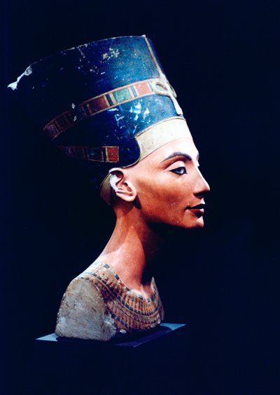 Nefertiti, Egyptian queen and consort of Akhenaten, 14th century BC by Unbekannt