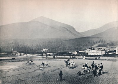 Newcastle, Co. Down - The Strand, with Slieve Donard, 1895 by Unbekannt