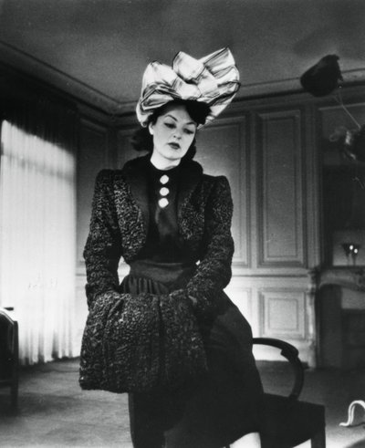 Nina Ricci Outfit Worn by the Fashion Model Gabrielle, France by Unbekannt