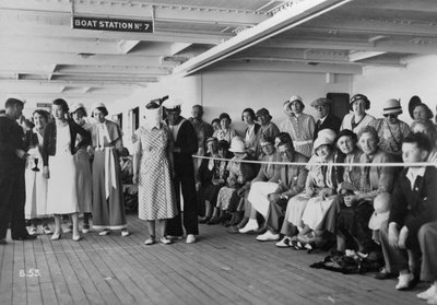 On board the RMS Atlantis by Unbekannt