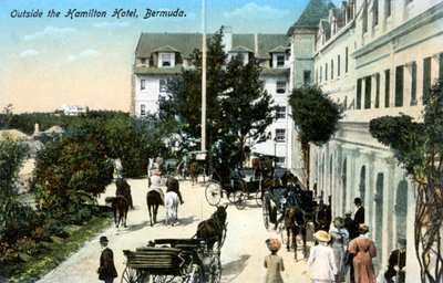 Outside the Hamilton Hotel, Bermuda, c1900s by Unbekannt
