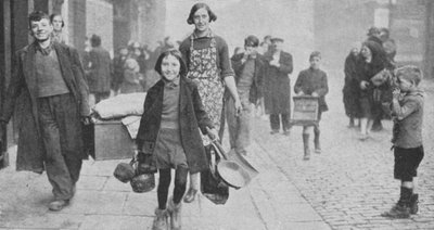 People Made Homeless by German Bombing, Liverpool, World War II by Unbekannt