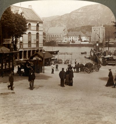 Picturesque Old Fortress Bergenhus, Bergen, Norway, 1905 by Unbekannt