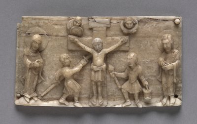 Plaque from a Portable Altar Showing the Crucifixion, 1050-1100 by Unbekannt