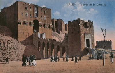 Postcard Depicting the Citadel Entrance in Aleppo by Unbekannt