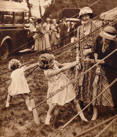 Princess Elizabeth and Princess Margaret Pull Their Weight, 1930s 1935 by Unbekannt