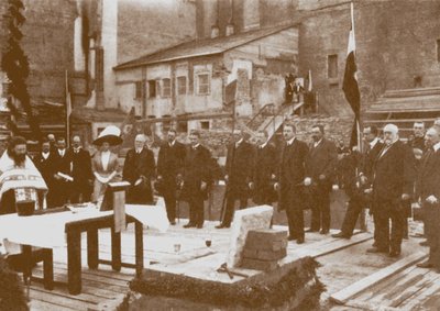 Public prayer before the beginning of the construction work of the new German Embassy in St. Petersburg by Unbekannt