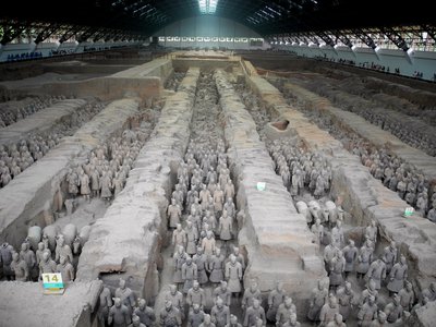 Terracotta Army of Qin Shi Huang by Unbekannt