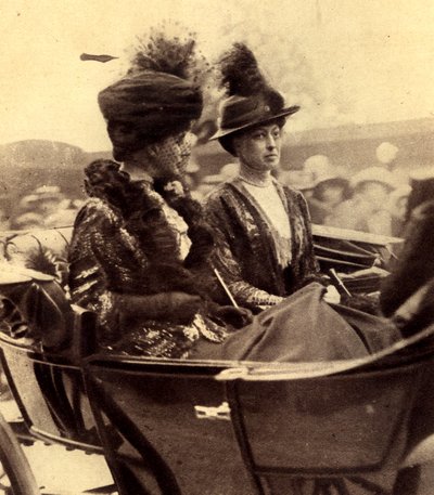Queen Alexandra of Denmark and Princess Victoria arriving at St. Paul